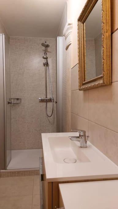 Helle Wohlfuehloase Im Suedviertel Apartment Marburg Екстериор снимка
